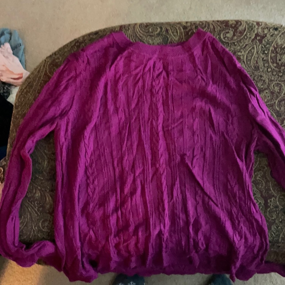 Purple/ magenta sweater
